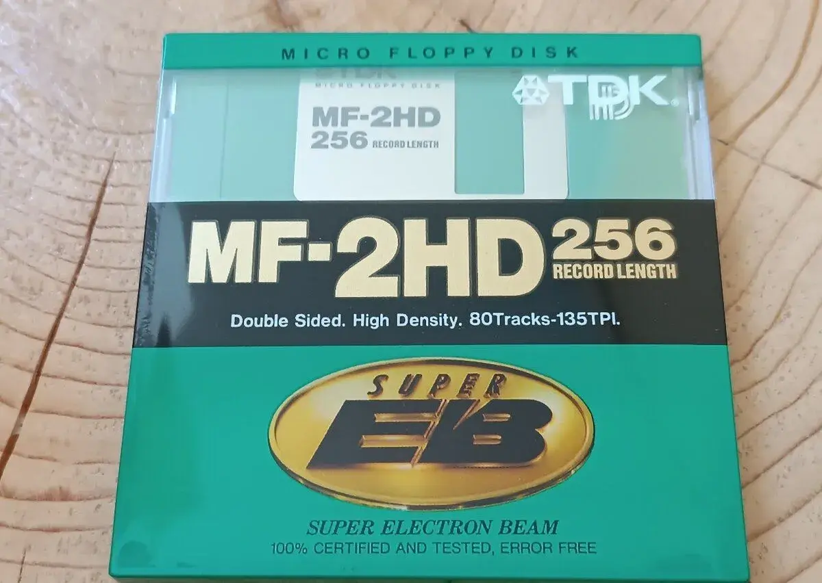 3.5" Disketa TDK MF-2HD 256 (Super EB)