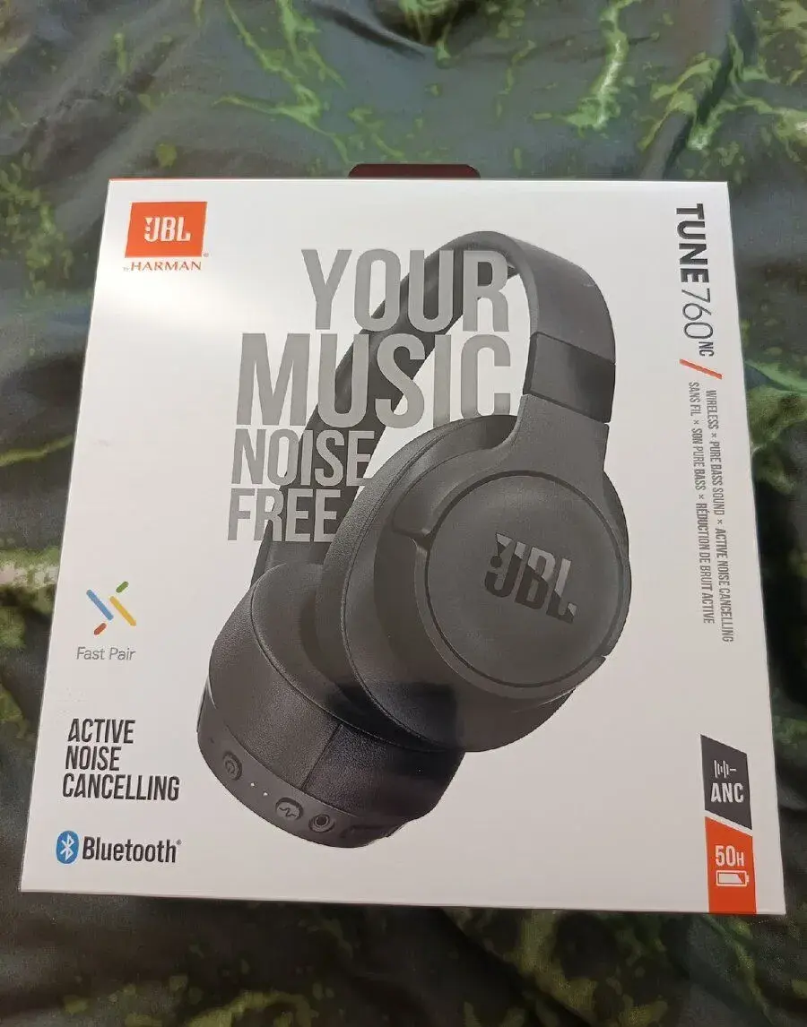 Bluetooth sluchatka JBL Tune 760 NC