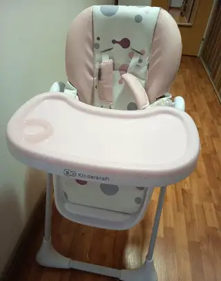Dětská jídelní židlička - pro děvče