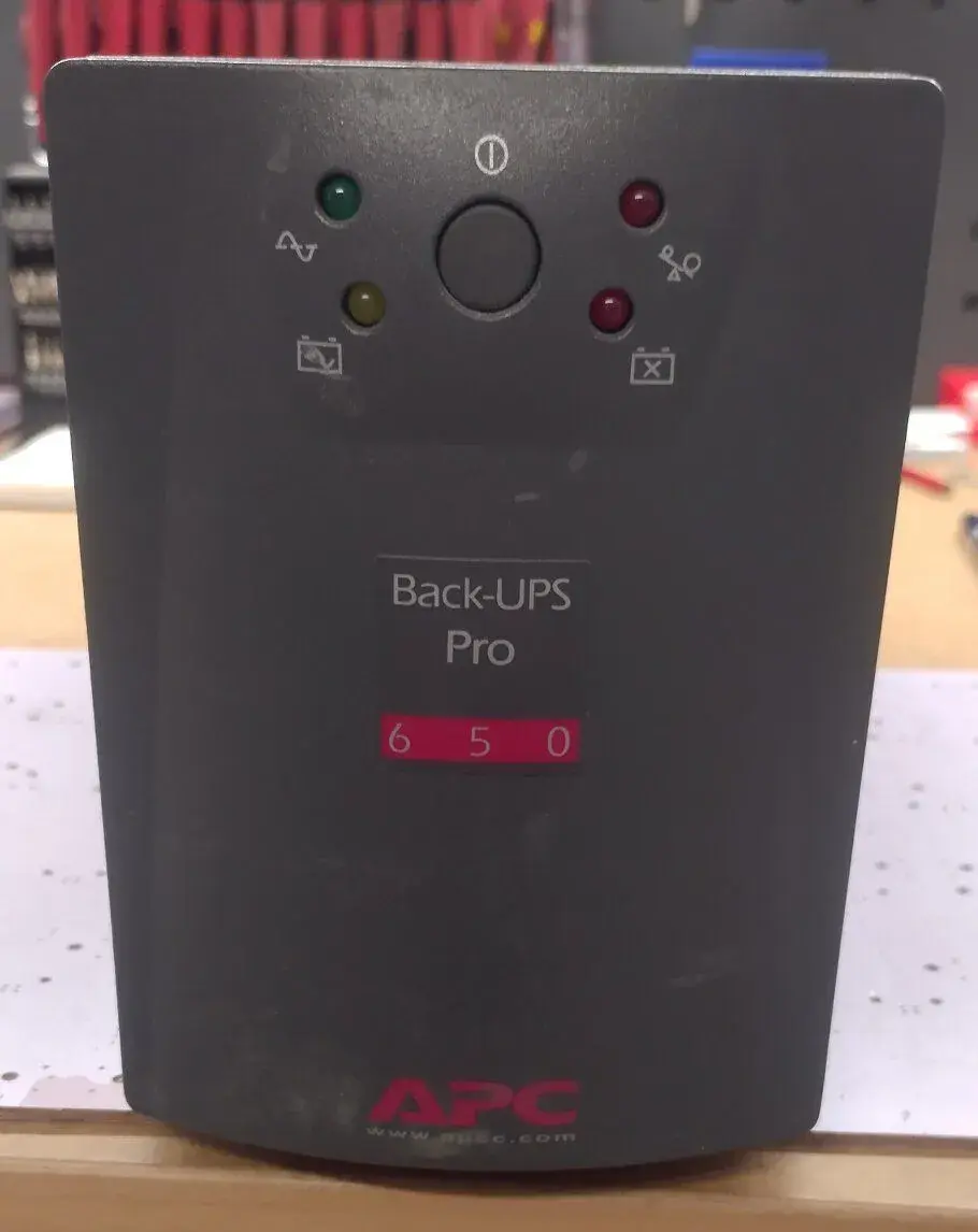 APC Back-UPS Pro 650