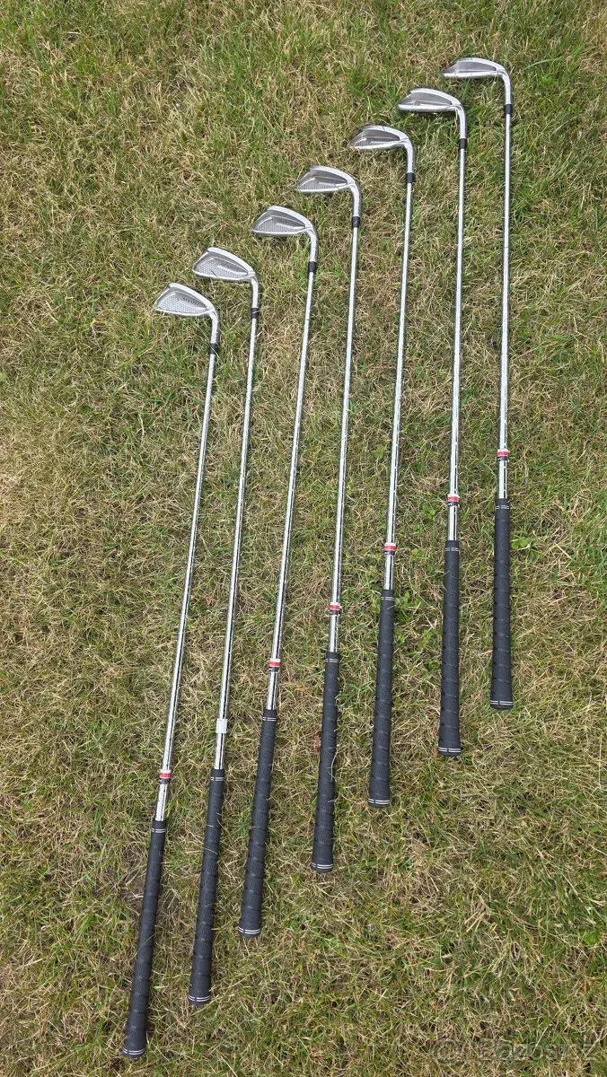 Golfové hole Maxfli Lite Steel s tuhostí Flex Regular