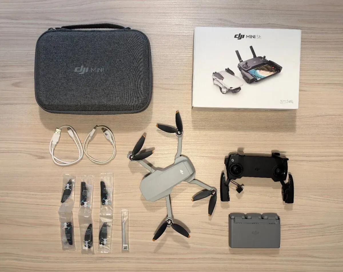 DJI MINI SE fly more combo