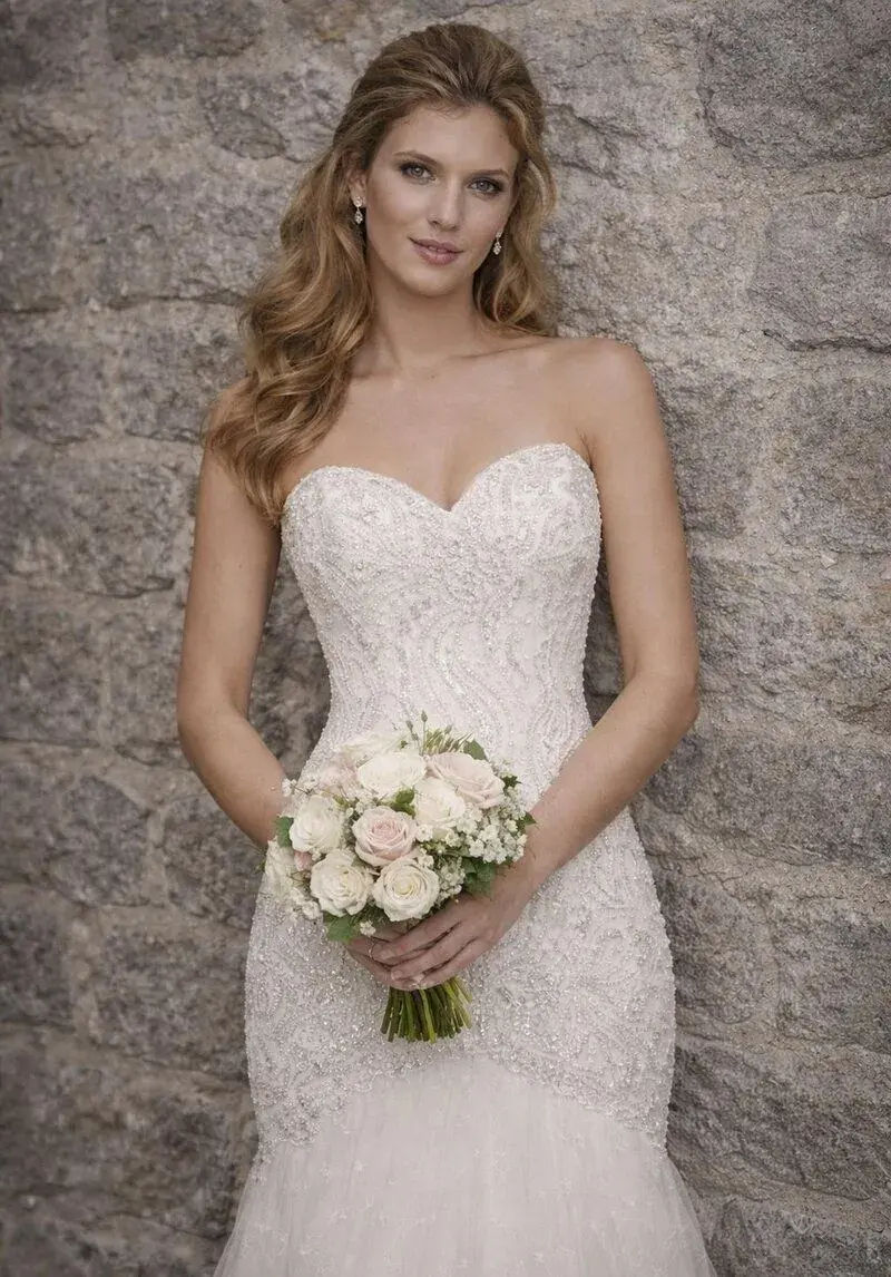 svatební šaty Divina Sposa