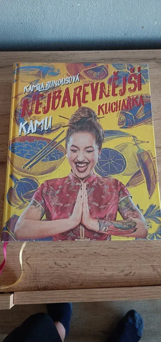 Nejbarevnější kuchařka