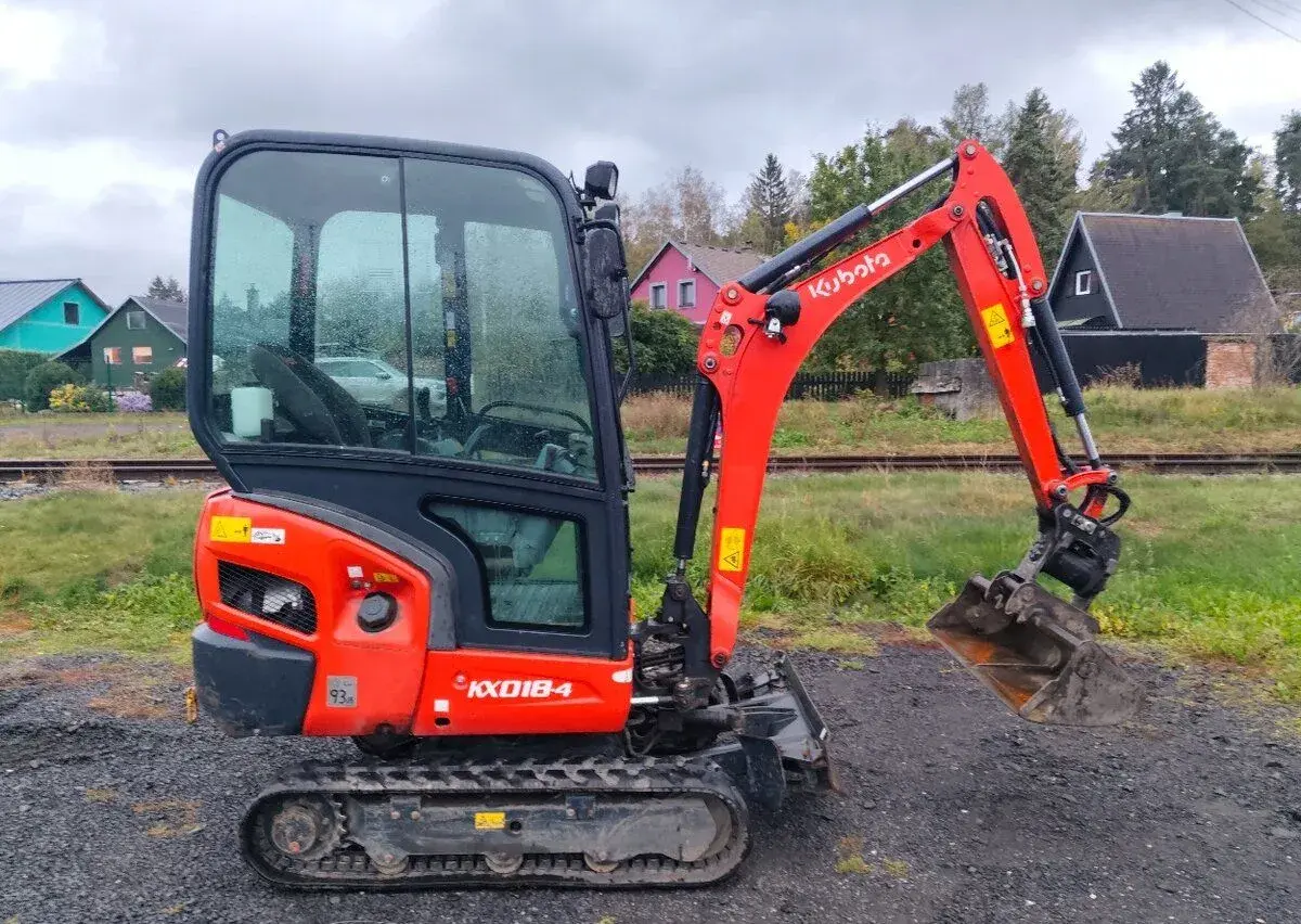 BAGR Kubota KX018-4 | r2022 | POWERTILT | 1200mth
