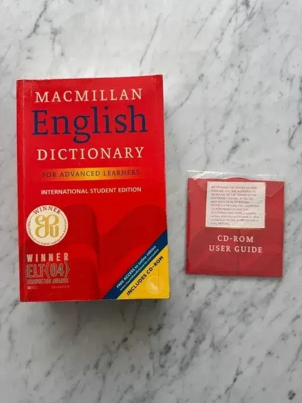 Slovník Macmillan English Dictionary