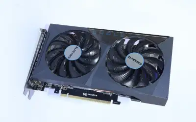 Gigabyte geforce RTX 3050 eagle 8gb gddr6