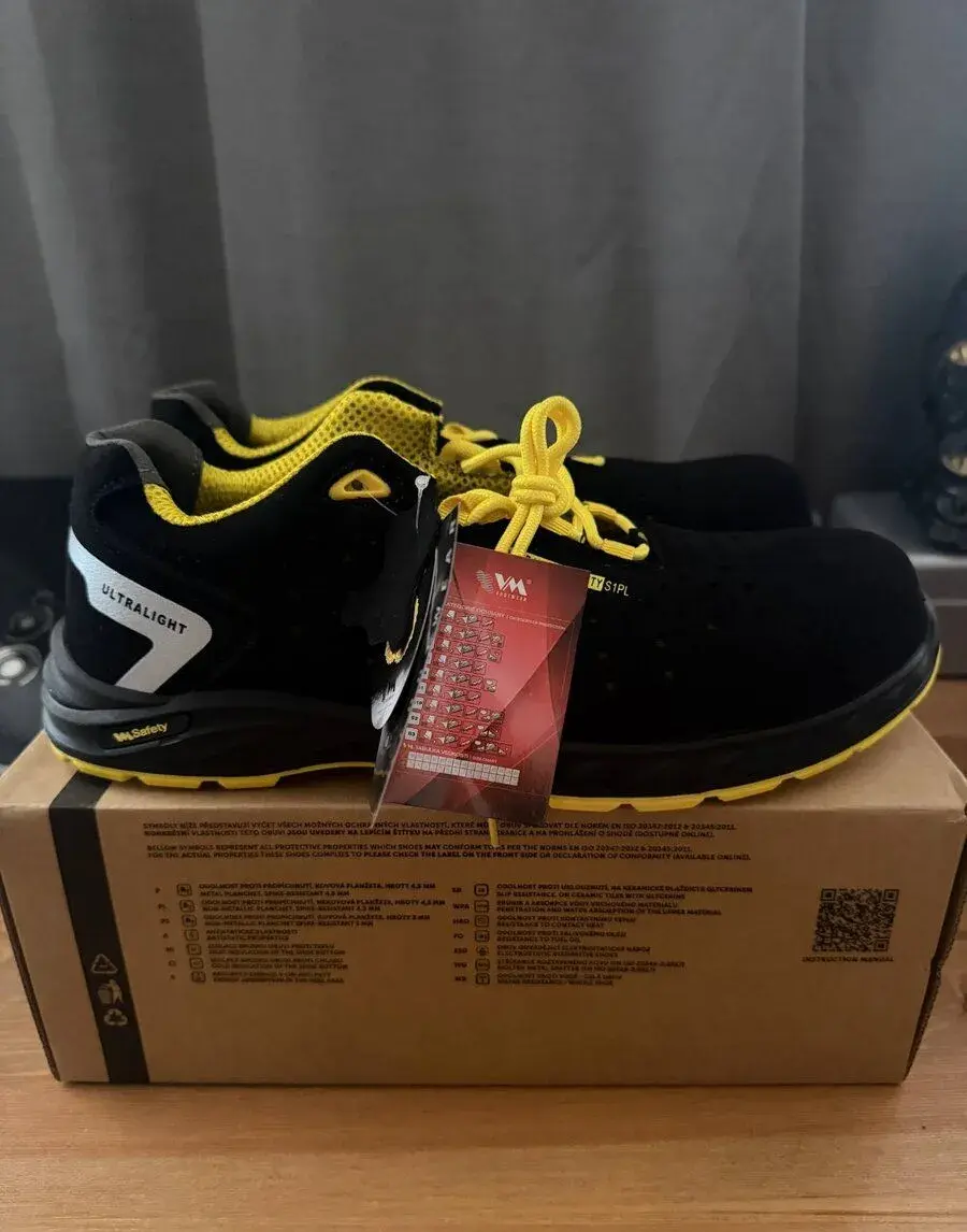 Nové pracovní boty VM Footwear CHICAGO S1PL ESD