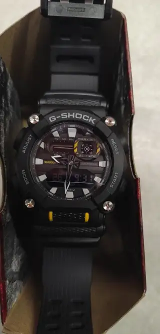 Casio G-Shock GBA-1ADR