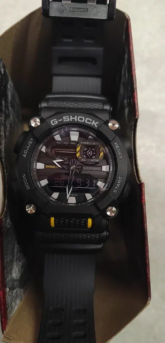 Casio G-Shock GBA-1ADR