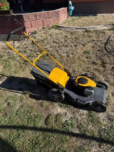 Benzínová sekačka Briggs & Stratton – STIGA