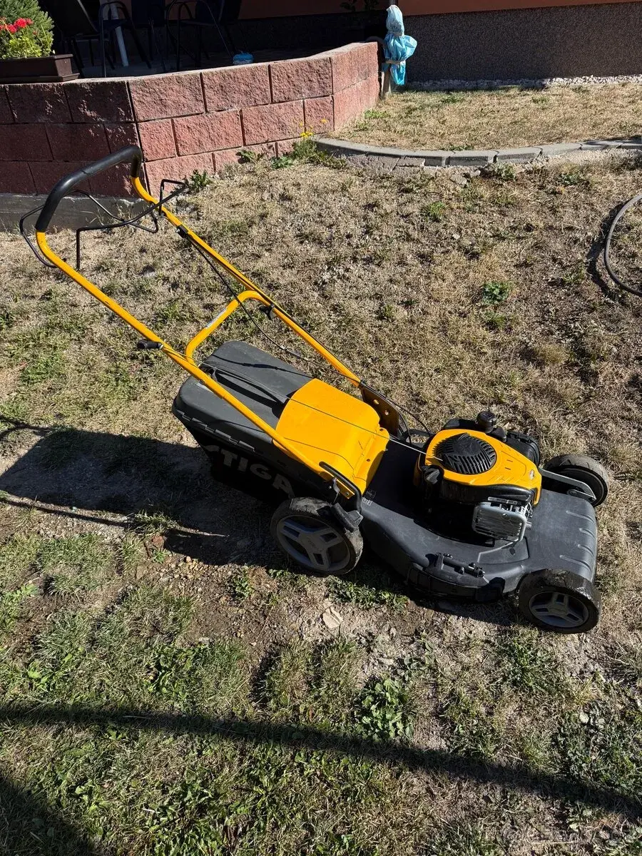 Benzínová sekačka Briggs & Stratton – STIGA