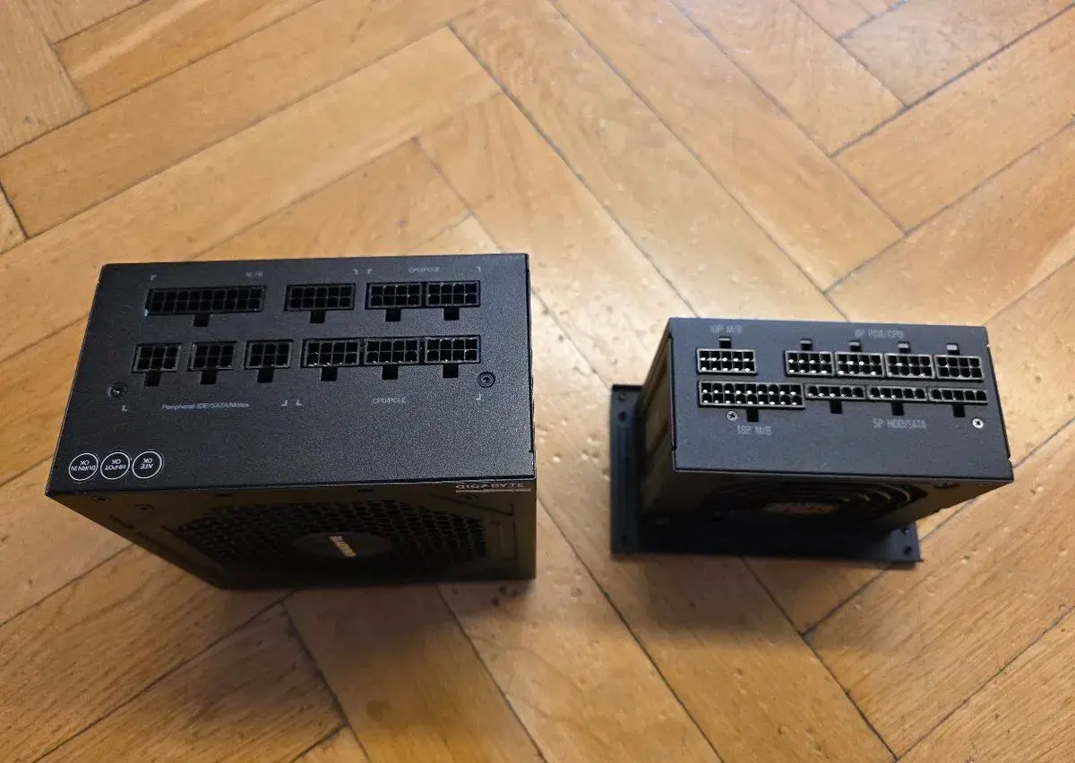 2x zdroj ATX + SFX 750 a 850W