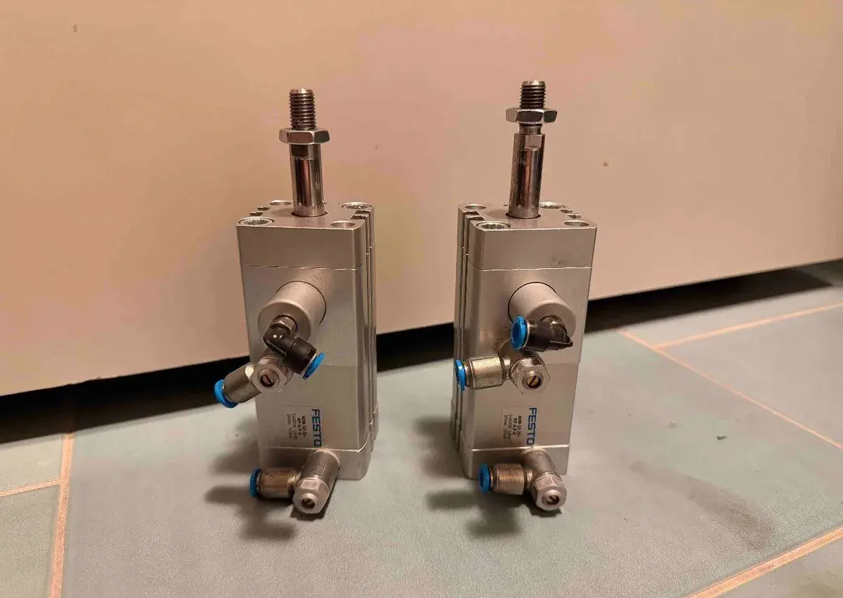 Festo ADN-32-25-KP-A-P-A