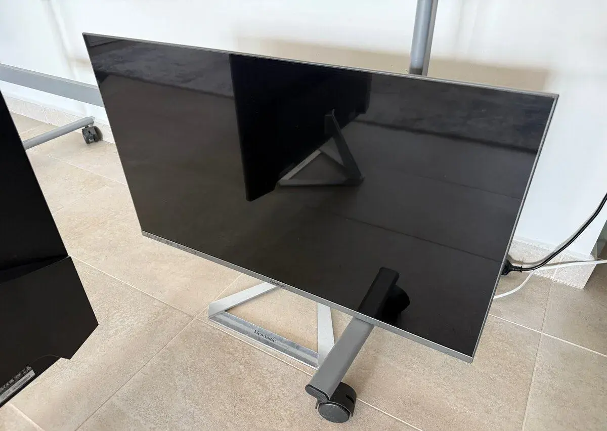 ViewSonic VX3276-MHD-3 32”