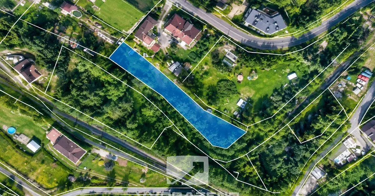 Pozemek (912 m2) - Jablonec nad Nisou