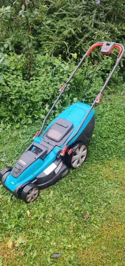 Eletrická sekačka GARDENA 36E