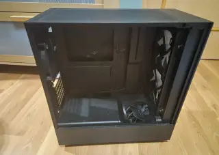 PC Skříň NZXT H5 Flow RGB