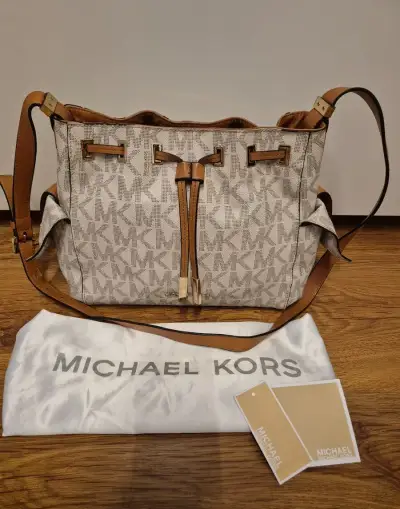 Kabelka Michael Kors béžová