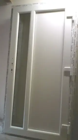 DVEŘE vchodové plastové GEALAN výroba ČR bílé Nové