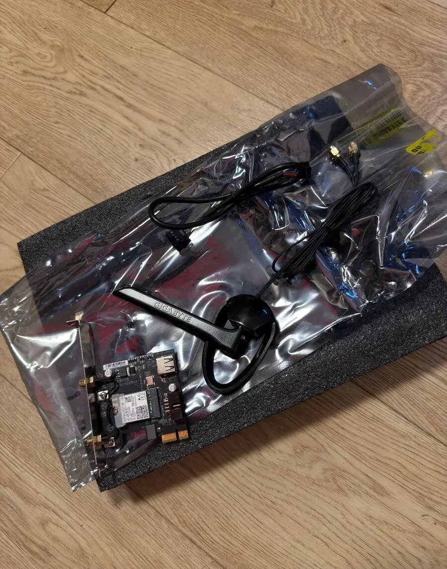 Síťová karta GIGABYTE