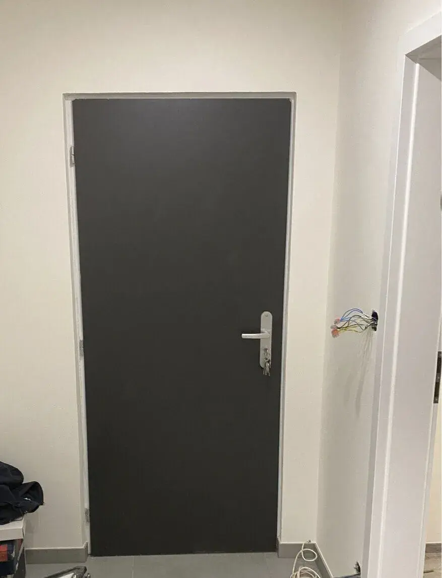 SAPELI - šedé interierove dveře 80 L - výška 210 cm