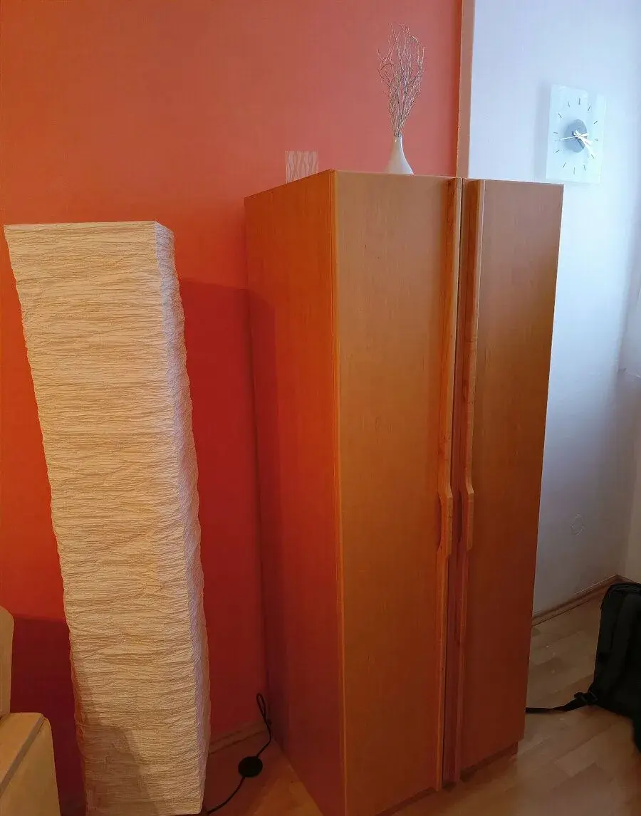 Šatní skříň 156x60x45 cm