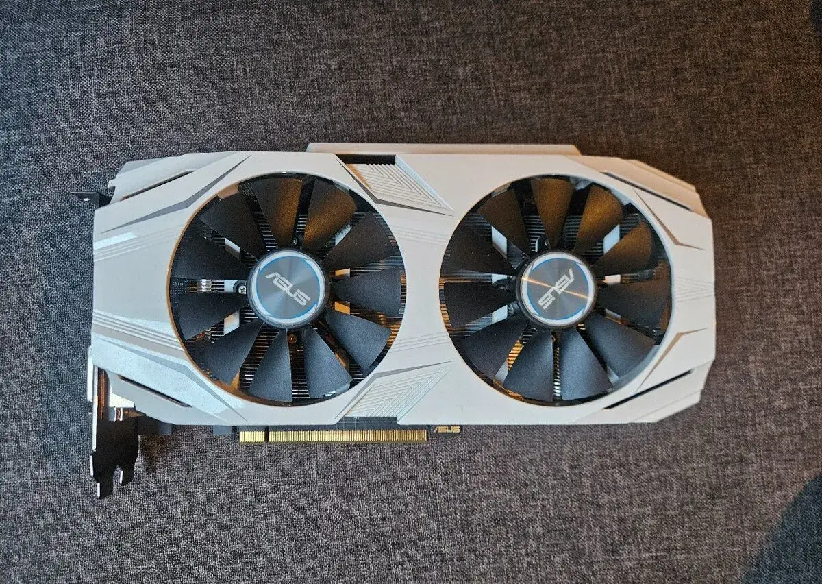 ASUS Dual GeForce GTX 1060 6GB