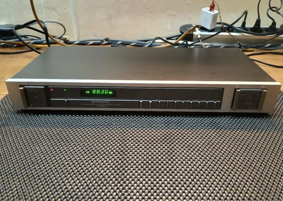 Tuner Pioneer TX-950
