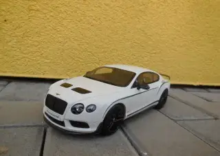 Bentley Continental GT3-R - 1/18 GT Spirit