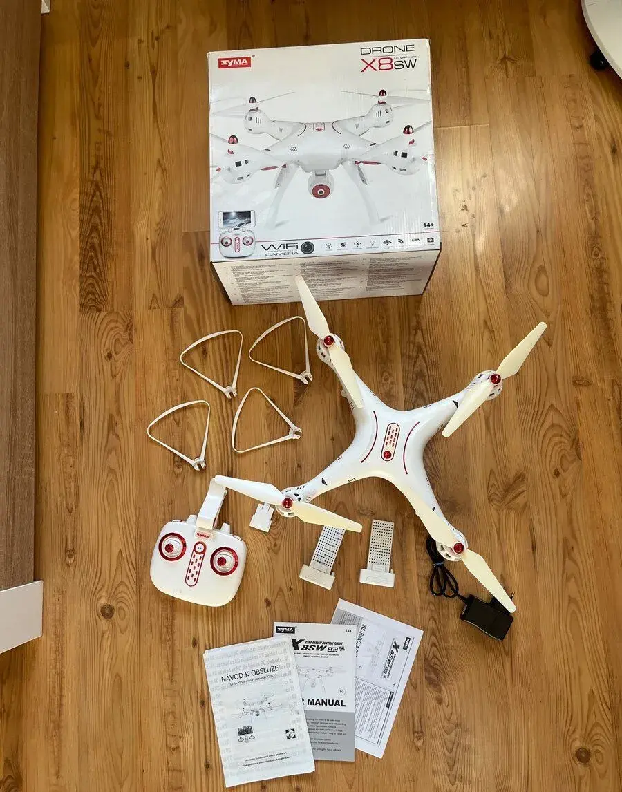 Dron Syma X8SW
