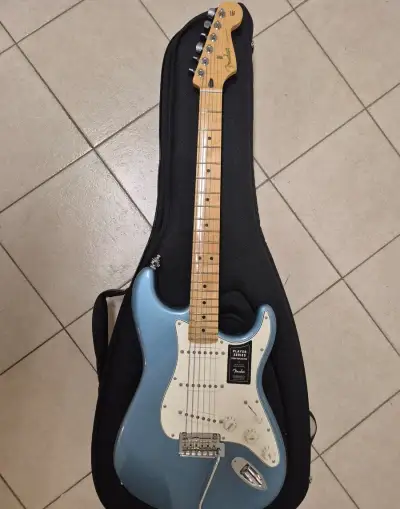 Elektrická kytara Fender NOVÁ