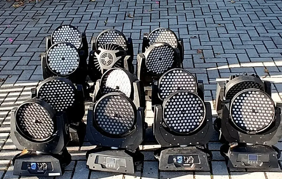 výkonné hlavy LED WASH 108x3 Wat RHBW