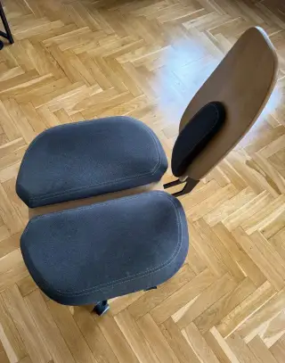 Kancelářská židle NESEDA