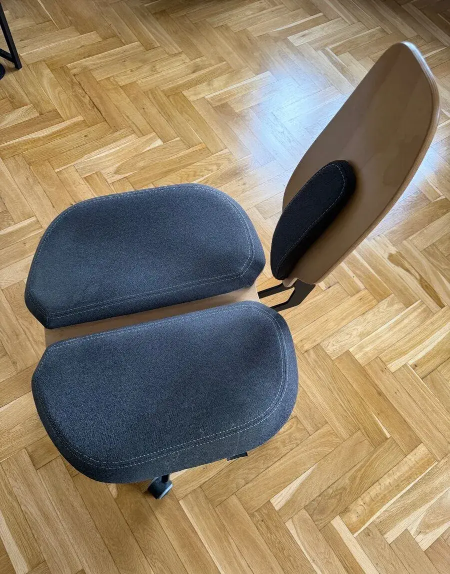 Kancelářská židle NESEDA