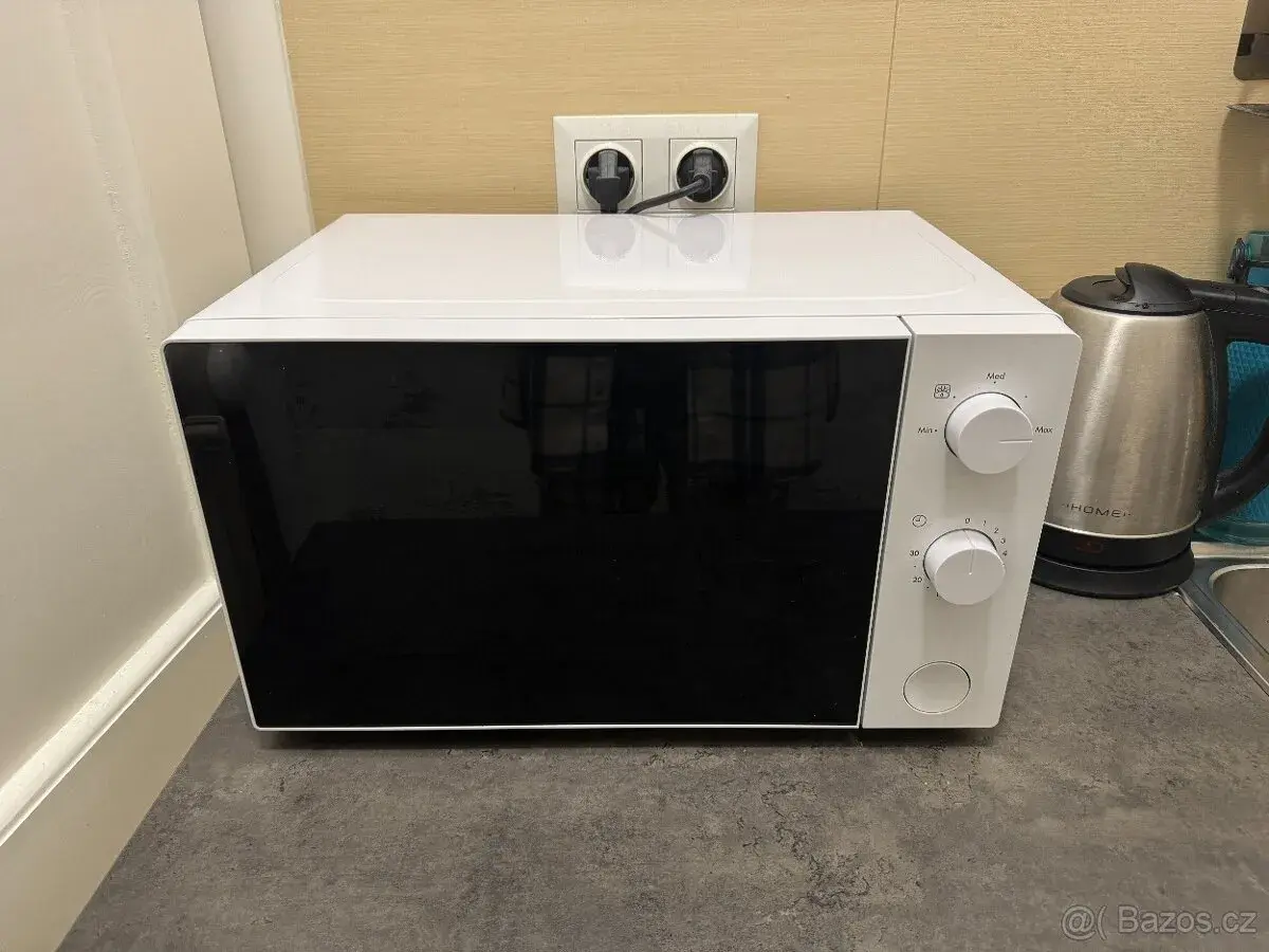 Mikrovlnná trouba IKEA TILLREDA