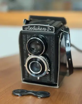 Lubitel 2