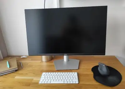 4K Monitor 27" Dell S2722QC Style