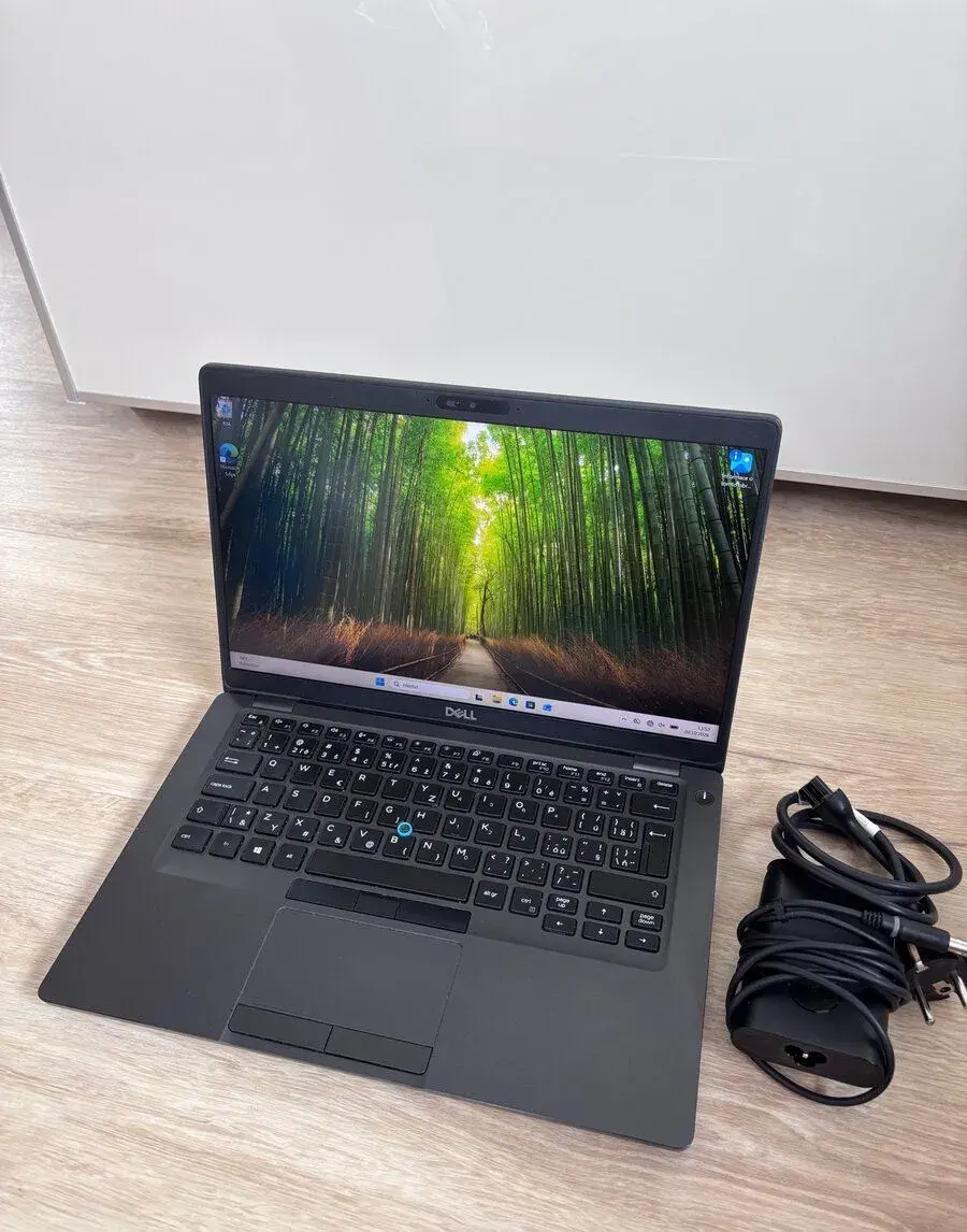 Dell 5400,SSD 256GB, RAM 8/16GB,i5-8265U CPU,FullHD,Win11Pro