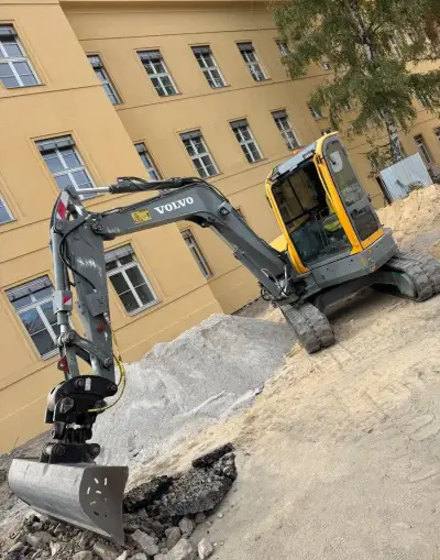 Volvo ECR58