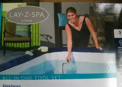 Čistící sada pro vířivku/bazén Lay-Z-Spa, 3-IN-1, nová