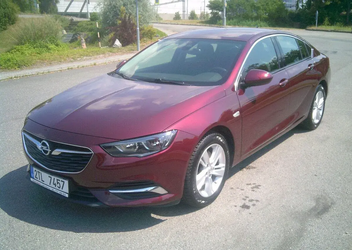 Opel INSIGNIA – 2019, 74 000 km