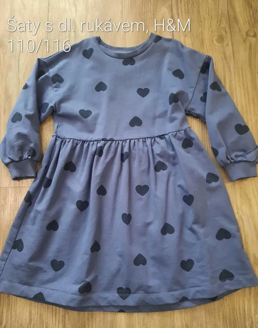 Šaty h&m srdíčka 110/116
