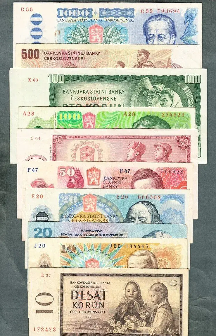 Sestava staré bankovky 1961-1988 - 10 kusů