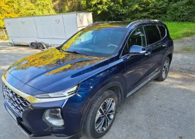Hyndai Santa Fe