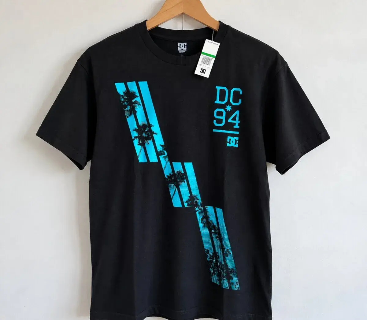 DC tričko vel. XL - nové s visačkou