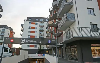 Garážové stání Rezidence Na Spravedlnosti, Pardubice