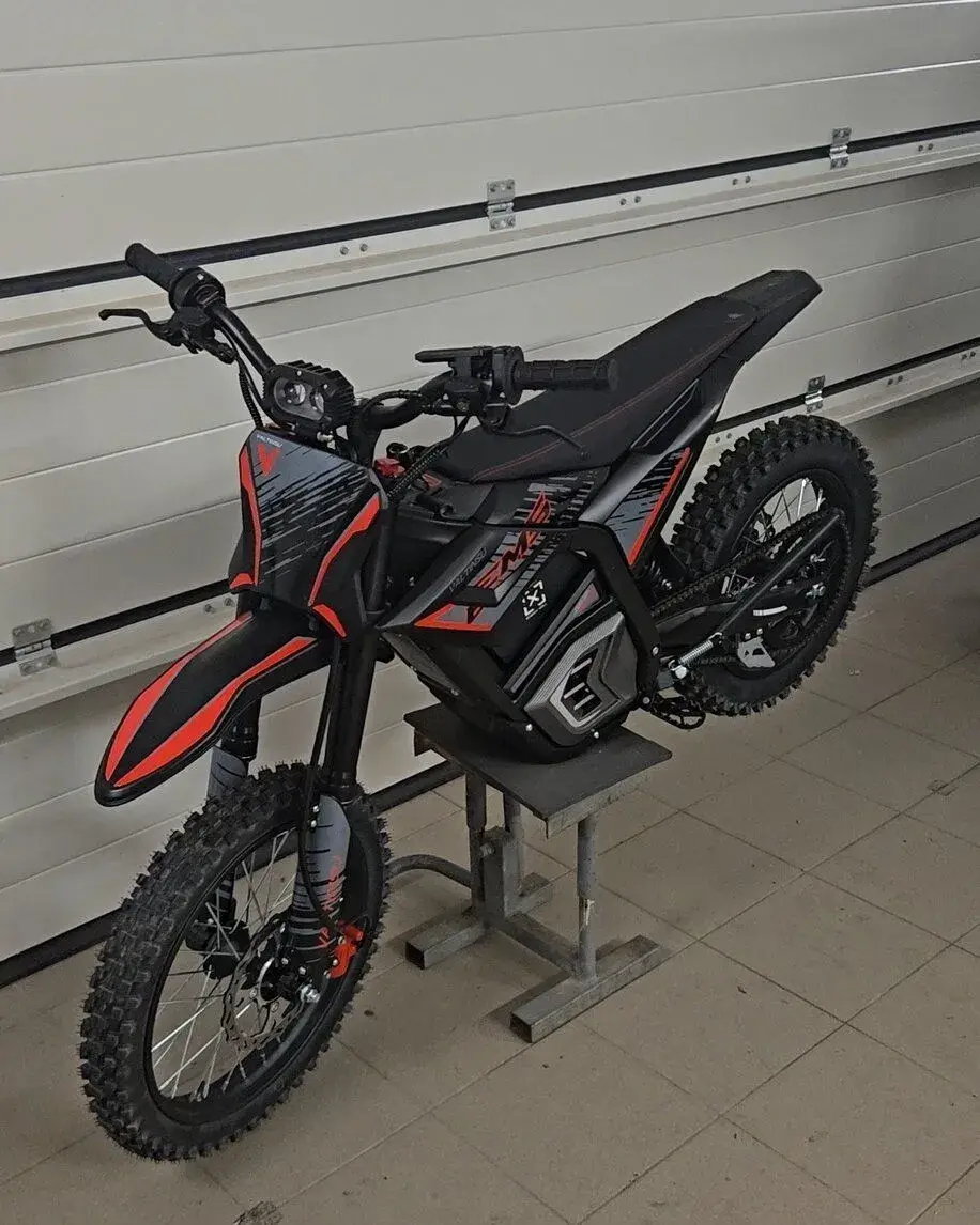 Elektromotorka ~80kmh 5,6kw