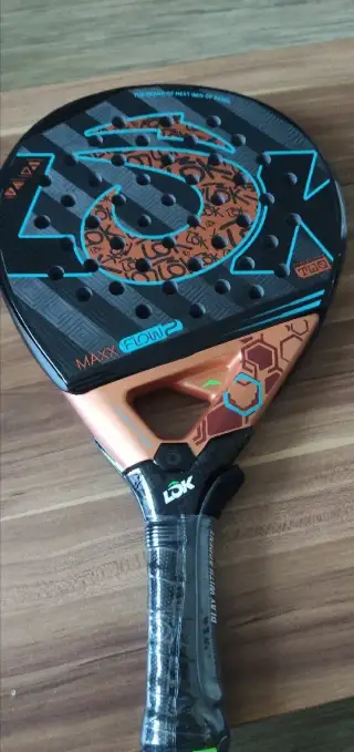 Padel raketa LOK Maxx Flow Gen 2 Bea Caldera