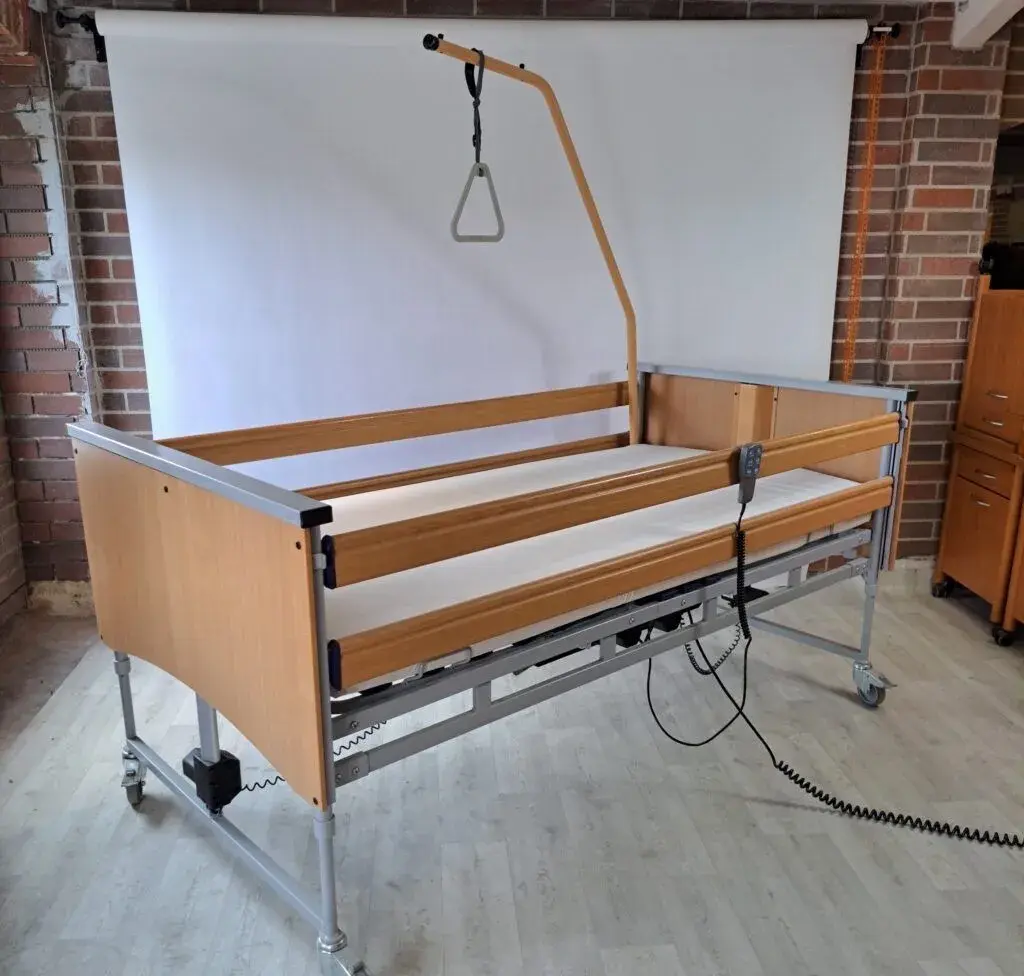 Elektrická polohovací postel